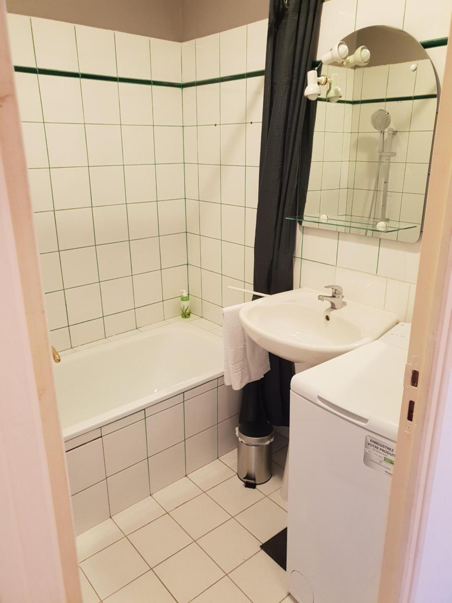 City House Appartements Entraigues-sur-la-Sorgue Exterior photo